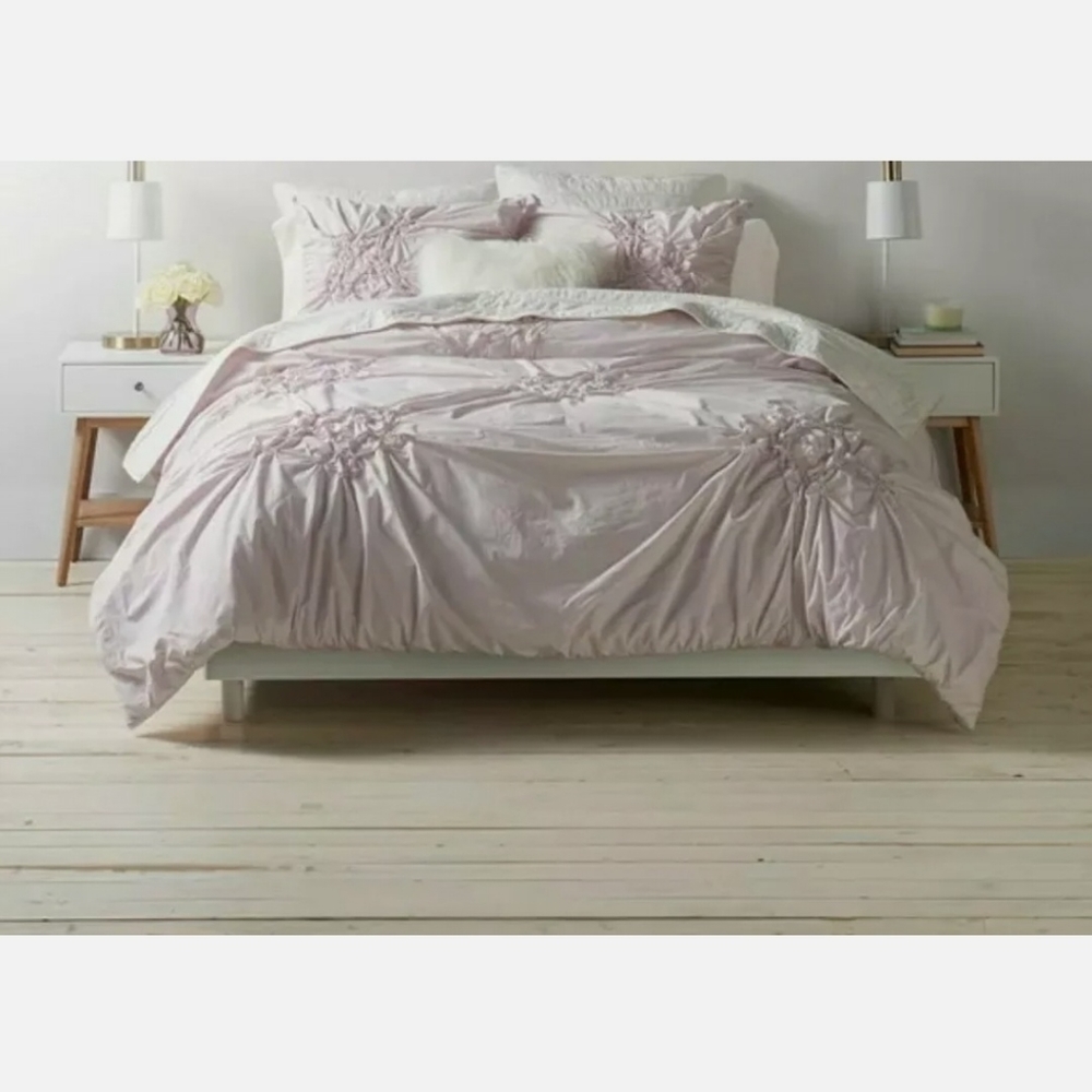 COPY - LC by Lauren Conrad FULL/QUEEN Floral Ruched 3 pice Duvet Set Lilac.Bran…
